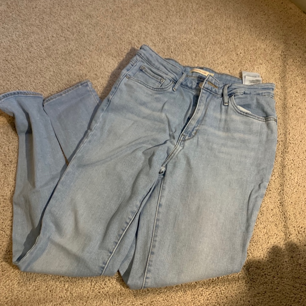 Levi’s 721 High Rise Skinny Jeans (Tall)